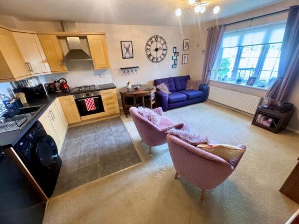 Open Plan Kitchen/Living Area
