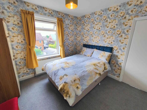 3 bed Semi-Detached for sale Image 12