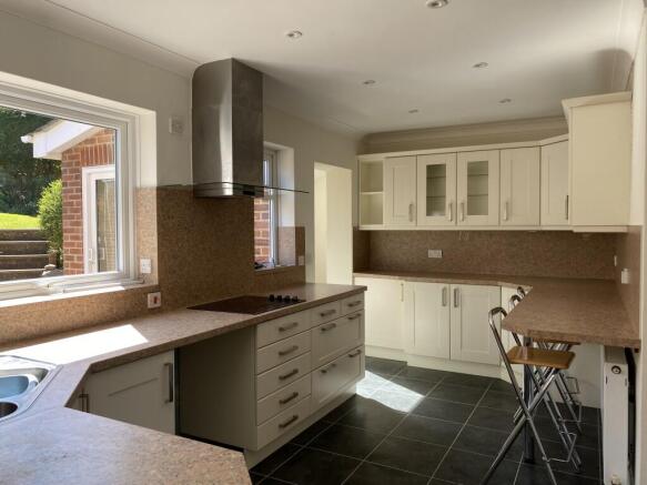 Kitchen (3)