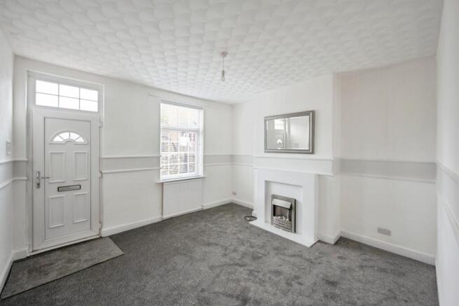 2 bed Terraced for sale Image 5