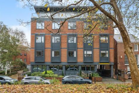 Trinity Court, Southernhay East, Exeter