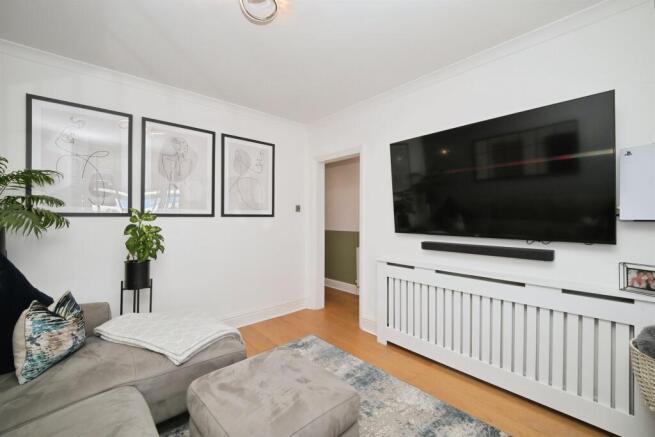 Stanstead Road, HODDESDON photo 4