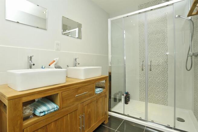 Shower.JPG