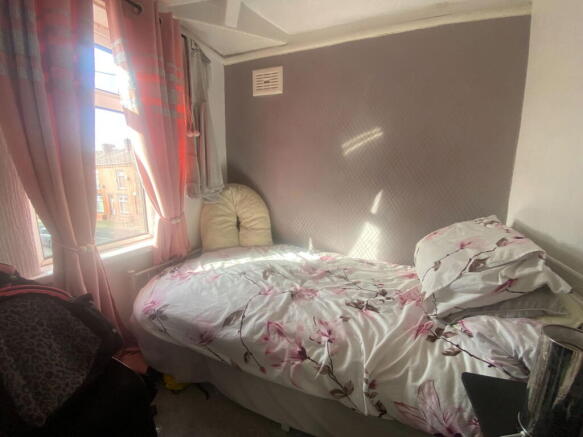 3 bed Semi-Detached for sale Image 11