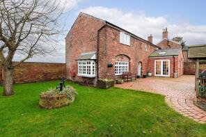 Tay Cottage, Chester Road, Tarvin, Chester CH3 8JD