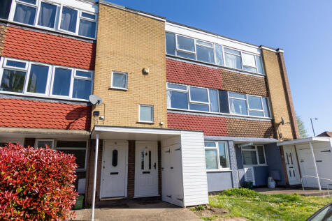 Walton Gardens, Wembley, HA9