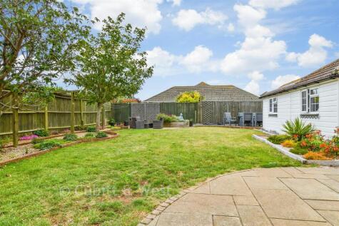 Hoddern Avenue, Peacehaven, East Sussex