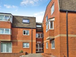 Flat 11, 22a Wallbank House, Denmark Road, Gloucester GL1 3HZ