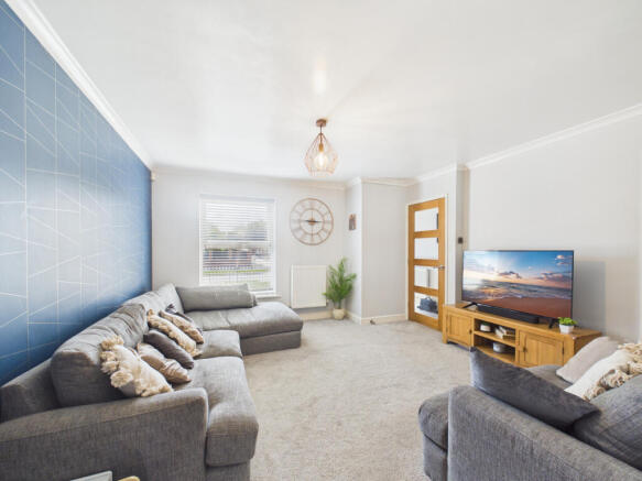 3 bed Detached for sale Image 6