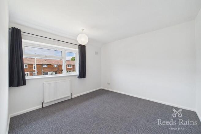 3 bed Semi-Detached to rent Image 10