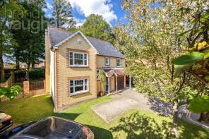 11, Varndean Holt, Brighton BN1 6QX