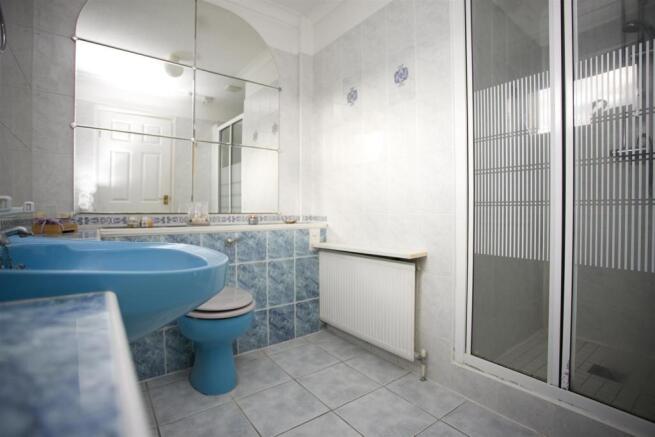 En-Suite Shower Room