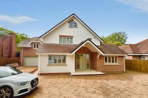 Sands Lane, Elloughton, Brough, HU15 1JH