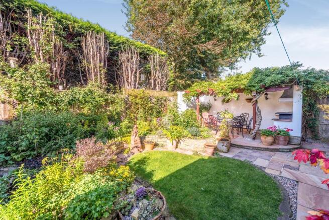 Mediterranean Garden