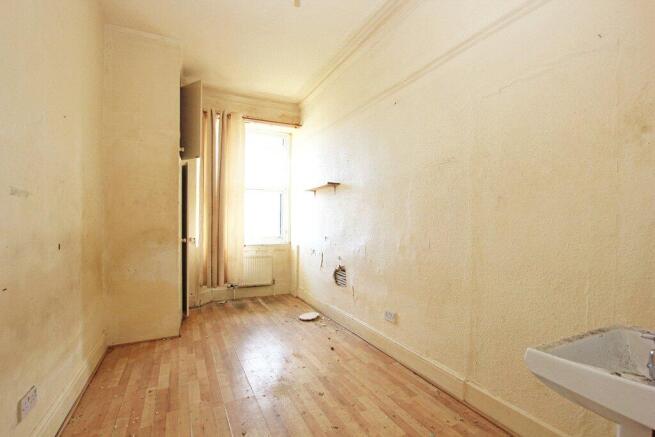 6 bed Terraced for sale Image 10