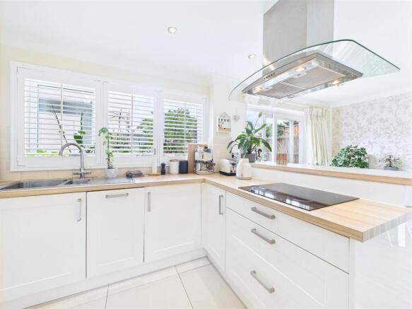 Markland Close, Chelmsford photo 4