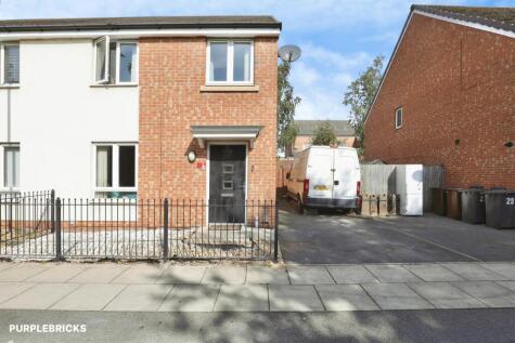 Pine Grove, Bootle, L20