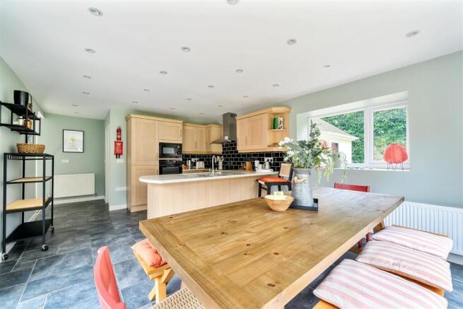 Kitchen, dining room