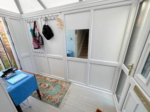 Side porch