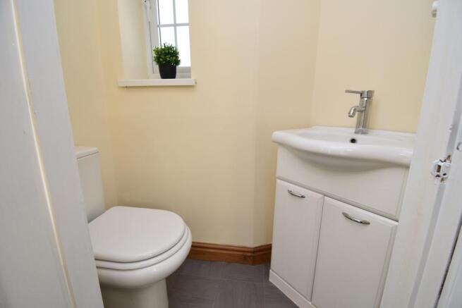 Common Road AVenue, South Kirkby (11)wc