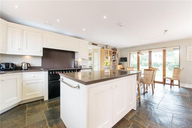 Kitchen/Breakfast