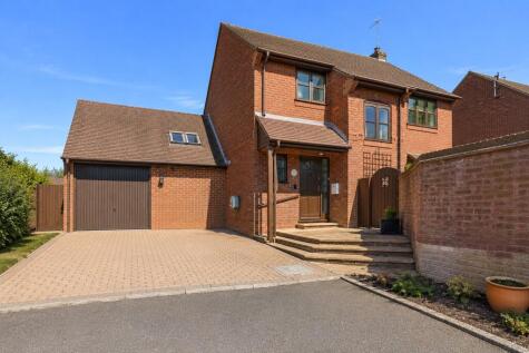 Walnut Tree Court, Red Cross Road, Goring, Reading, RG8