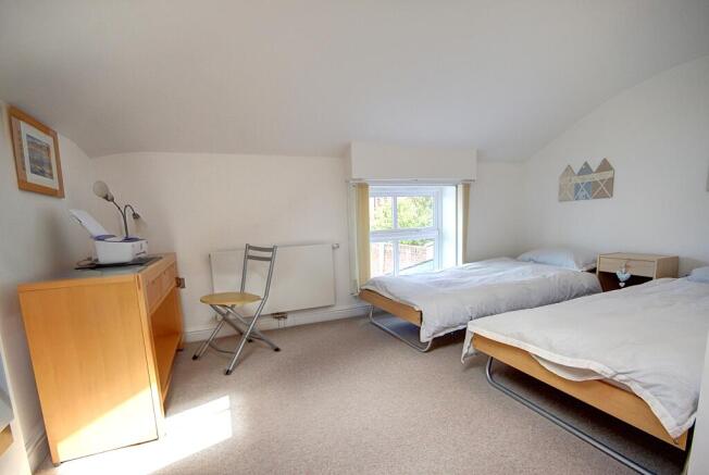 2 bed Detached for sale Image 11