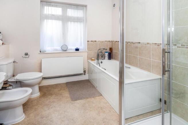 Ensuite