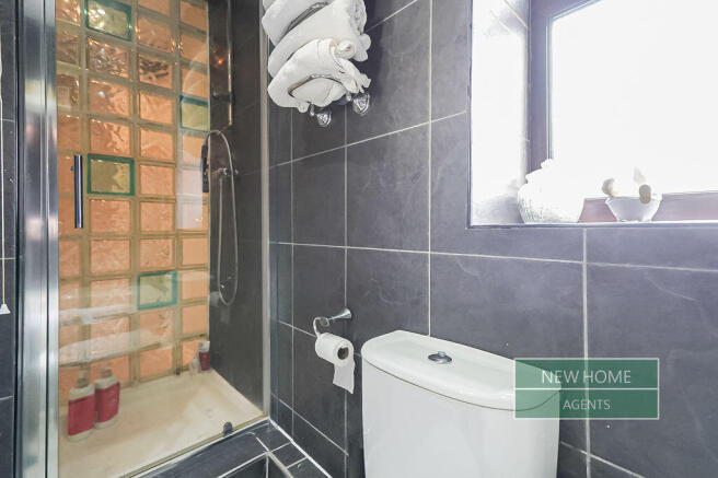 2 bed Semi-Detached for sale Image 11