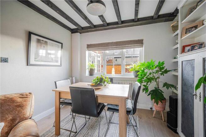 4 bed Semi-Detached for sale Image 7