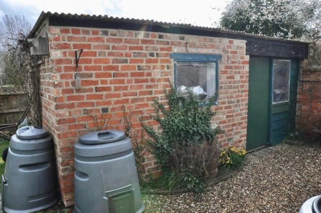 Outbuilding/St...