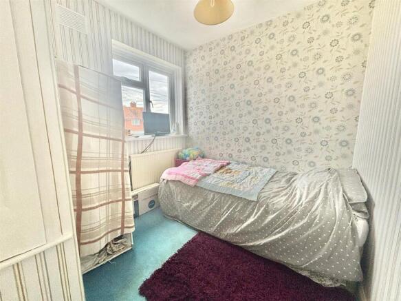 3 bed Semi-Detached for sale Image 11