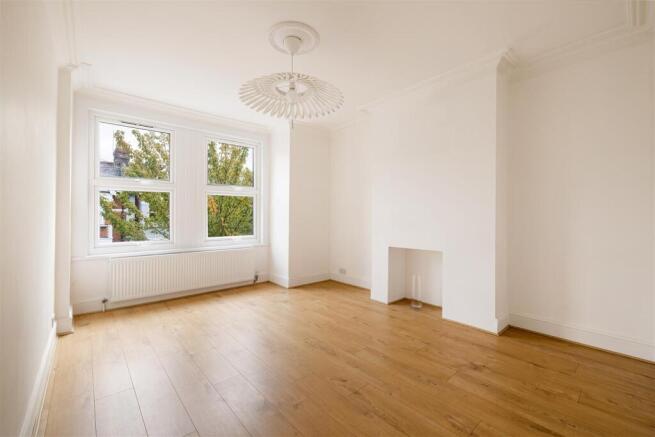 Beech Hall Road, Chingford photo 4