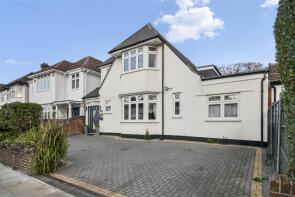18, Minterne Avenue, Southall UB2 4HW