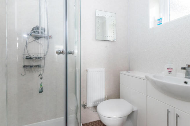 Bedroom 1 Ensuite