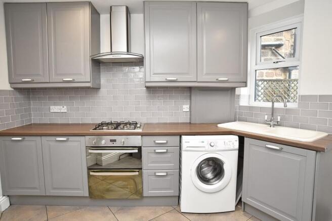 2 bed Terraced for sale Image 9