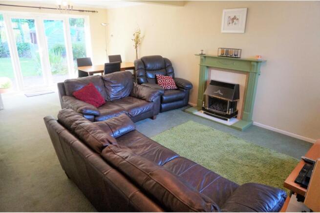 Living / Dining Room