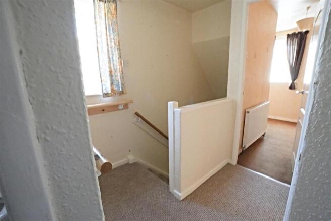 3 bed Semi-Detached for sale Image 12