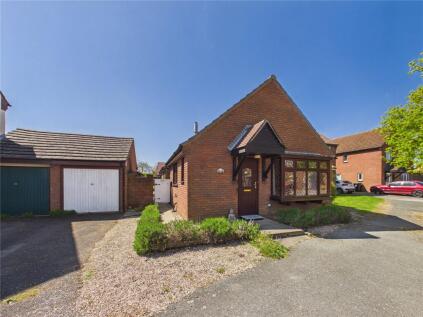 Faulkeners Way, Trimley St. Mary, Felixstowe, Suffolk, IP11