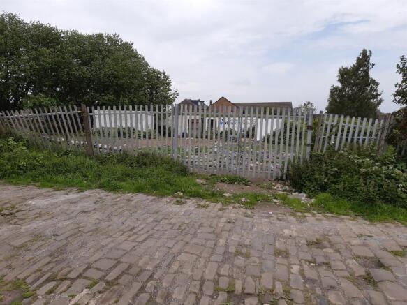 Land for sale Image 4