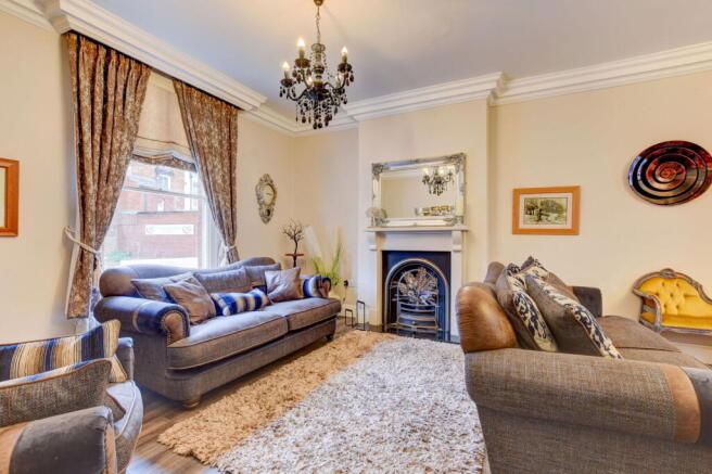 4 bed Terraced for sale Image 4