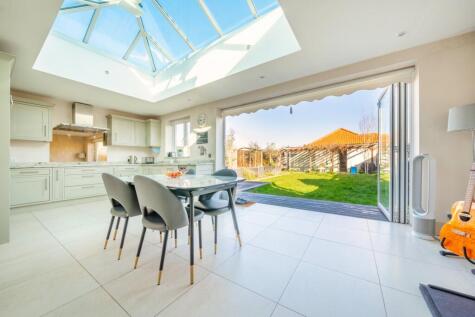 Kingston Road, Ashford, TW15