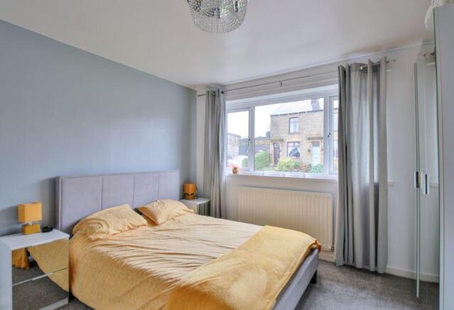 Bedroom 1 (1)