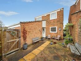 18, Shepherds Mead, Westbury BA13 4DX