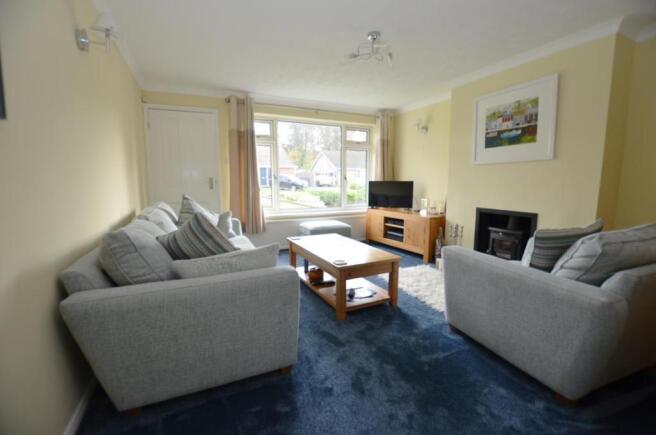 3 350108 sitting room view 2 (FILEminimizer).JPG
