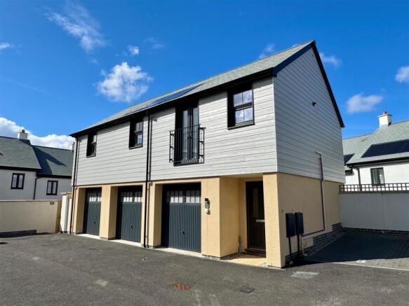 1 River Court