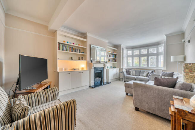 1420359-6-699f2e4...