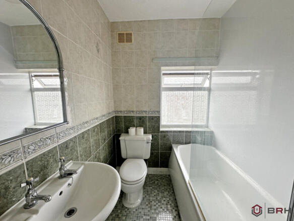 2 bed Terraced for sale Image 5