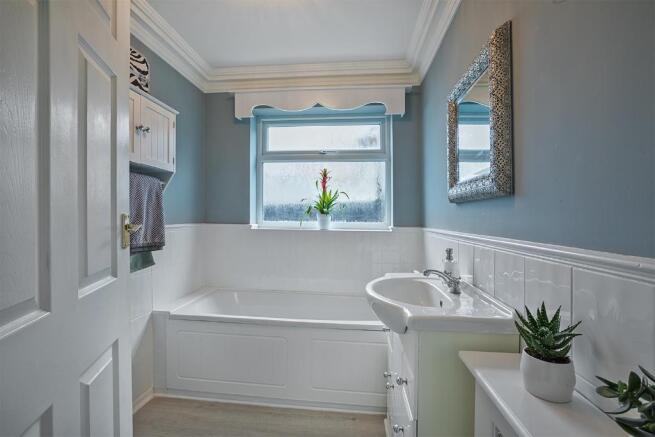 Ground bathroom