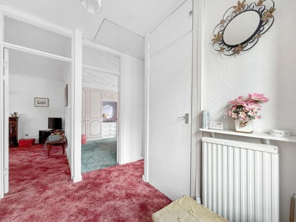 House in Caerphilly, Bondfield Park, St Martins - View 5